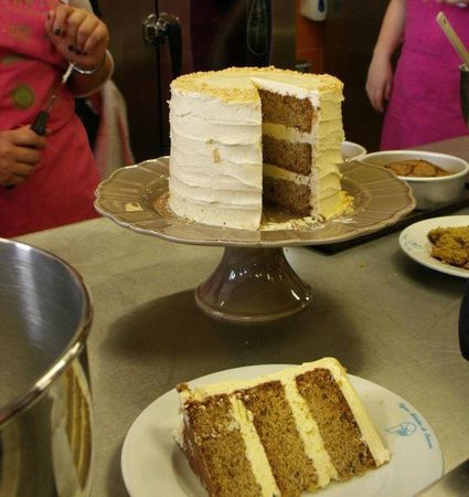 Gâteau anniversaire au caramel / 6 parts • Mlles Gâteaux