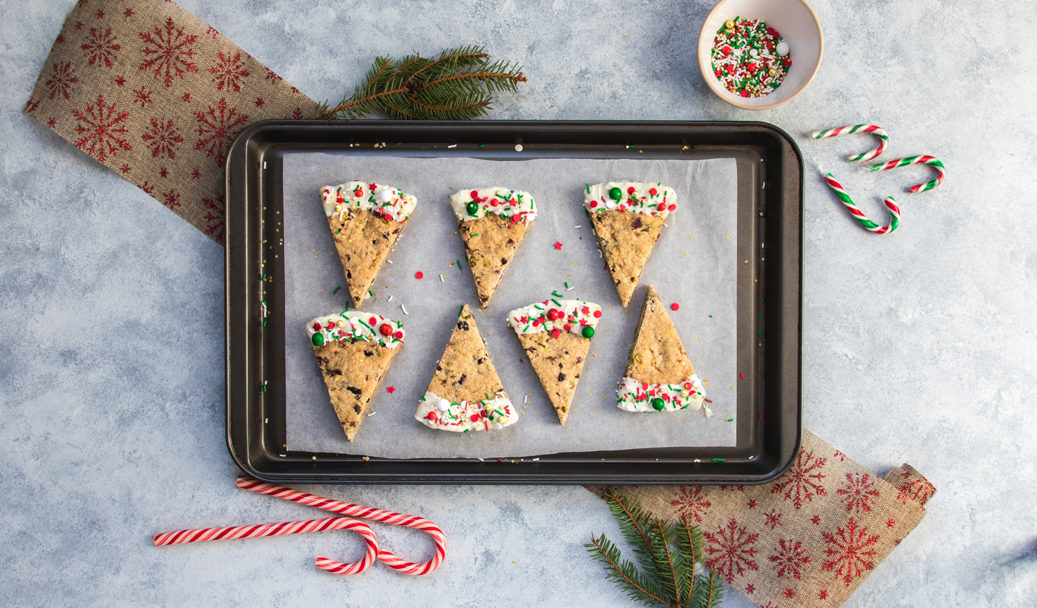 Shortbreads cranberries pistache pour Noël | I Love Cakes